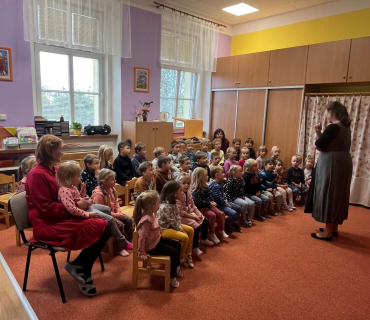 Divadelní představení v MŠ Veliš