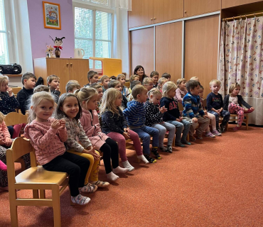 Divadelní představení v MŠ Veliš