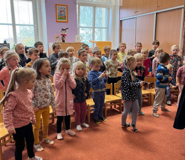 Divadelní představení v MŠ Veliš