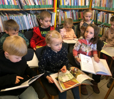 Návštěva knihovny v Libáni