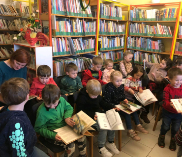 Návštěva knihovny v Libáni