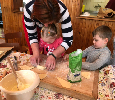 Pečeme svatomartinské rohlíčky