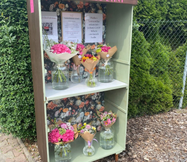 Samoobslužný květinový stánek 